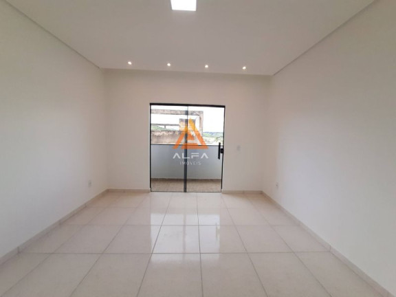 Imagem Casa com 3 Quartos à Venda, 172 m²
