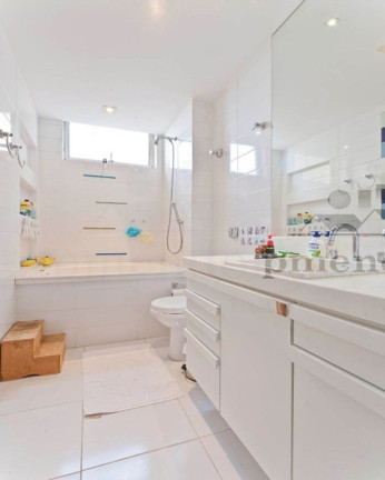 Imagem Apartamento com 3 Quartos à Venda, 247 m² em Santa Cecília - São Paulo Imagem Apartamento com 3 Quartos à Venda, 247 m² em Santa Cecília - São Paulo