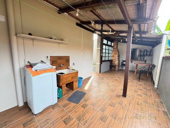 Imagem Casa com 2 Quartos à Venda, 134 m² em Salinas - Balneário Barra Do Sul Imagem Casa com 2 Quartos à Venda, 134 m² em Salinas - Balneário Barra Do Sul