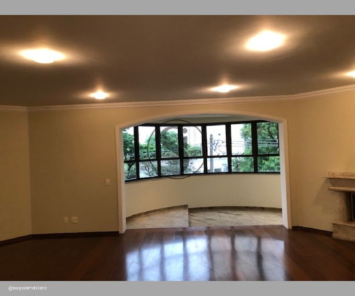Apartamento com 4 Quartos para Alugar, 252 m² em Campo Belo - São Paulo