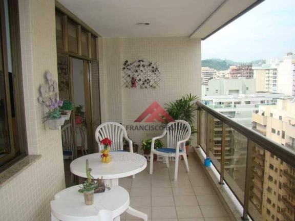 Apartamento com 2 Quartos à Venda, 160 m² em Icaraí - Niterói