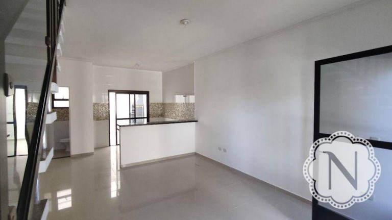 Imagem Sobrado com 2 Quartos à Venda, 70 m² em Suarão - Itanhaém Imagem Sobrado com 2 Quartos à Venda, 70 m² em Suarão - Itanhaém