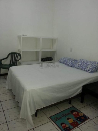 Imagem Casa com 7 Quartos à Venda, 280 m² em Centro - Balneário Camboriú Imagem Casa com 7 Quartos à Venda, 280 m² em Centro - Balneário Camboriú