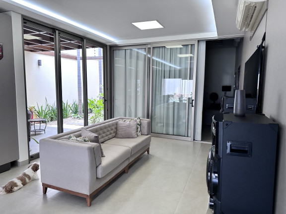 Imagem Casa com 3 Quartos à Venda, 243 m² em Jardim Belo Horizonte - Sinop