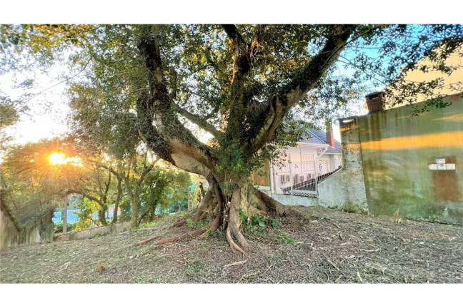 Imagem Imóvel à Venda, em Tristeza - Porto Alegre Imagem Imóvel à Venda, em Tristeza - Porto Alegre