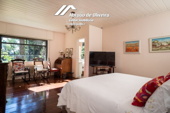 Imagem Casa com 4 Quartos à Venda, 1.199 m² em Toriba - Campos Do Jordão