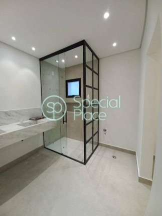 Imagem Casa com 2 Quartos à Venda, 250 m² em Vila Nova Conceição - São Paulo Imagem Casa com 2 Quartos à Venda, 250 m² em Vila Nova Conceição - São Paulo