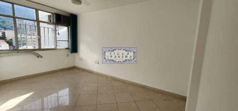 Imagem Apartamento com 2 Quartos à Venda, 70 m² em Grajaú - Rio De Janeiro