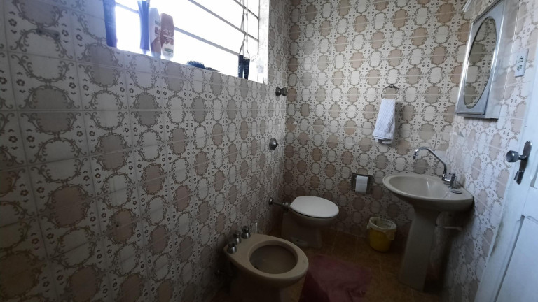 Imagem Casa com 4 Quartos à Venda, 235 m² em Barreiro - Belo Horizonte
