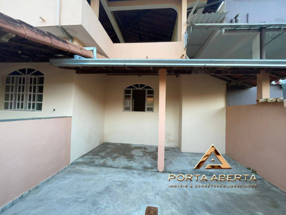 Casa com 4 Quartos à Venda, 160 m² em Santa Cruz - Coronel Fabriciano