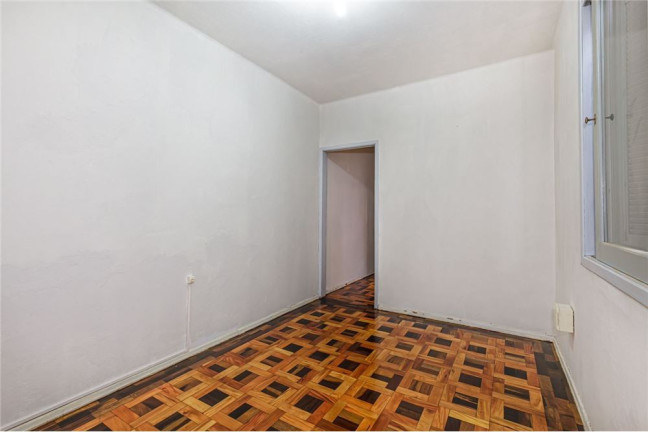 Imagem Imóvel com 1 Quarto à Venda,  em Auxiliadora - Porto Alegre