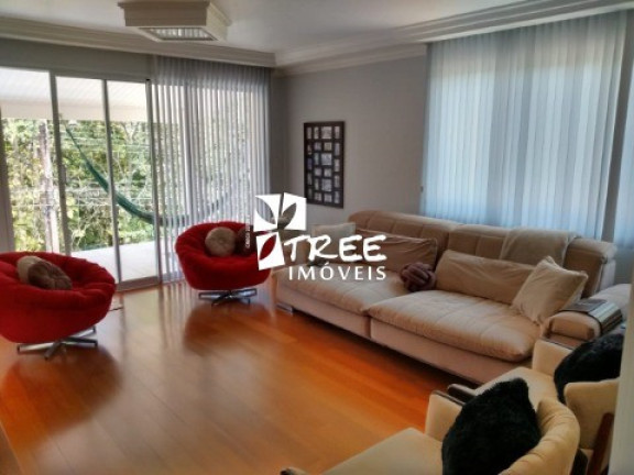 Imagem Casa com 3 Quartos à Venda, 200 m² em Arujá Country Club - Arujá Imagem Casa com 3 Quartos à Venda, 200 m² em Arujá Country Club - Arujá