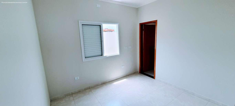 Imagem Casa com 2 Quartos à Venda, 70 m² em Flora Rica 2 - Peruíbe Imagem Casa com 2 Quartos à Venda, 70 m² em Flora Rica 2 - Peruíbe