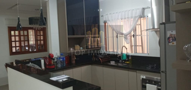 Imagem Casa com 3 Quartos à Venda, 250 m² em Jardim Terras De Santa Helena - Jacareí Imagem Casa com 3 Quartos à Venda, 250 m² em Jardim Terras De Santa Helena - Jacareí