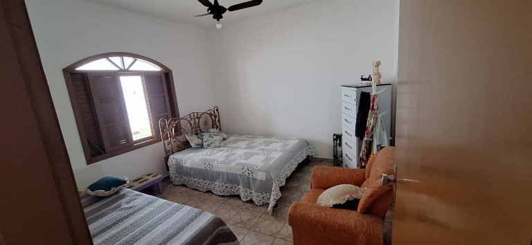 Imagem Casa com 5 Quartos à Venda, 224 m² em Jardim Barra De Jangadas - Peruíbe