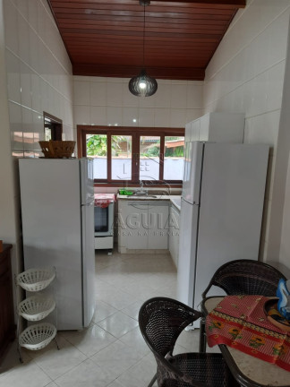Imagem Casa de Condomínio com 6 Quartos à Venda, 207 m² em Lázaro - Ubatuba