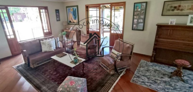 Imagem Casa de Condomínio com 3 Quartos à Venda, 1.500 m² em Algarve - Cotia
