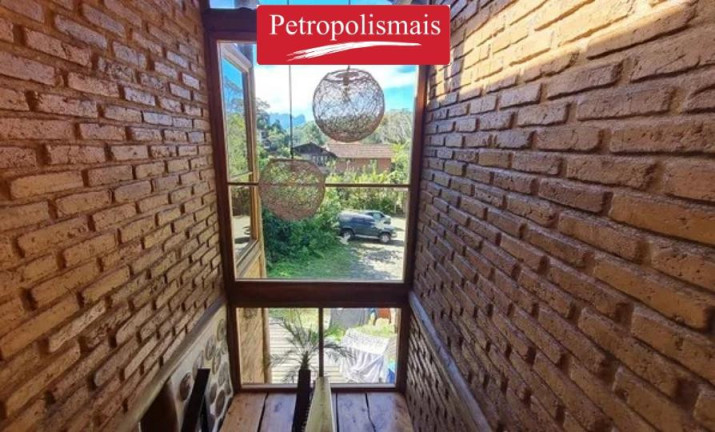 Imagem Casa de Condomínio com 2 Quartos à Venda, 140 m² em Independência - Petrópolis