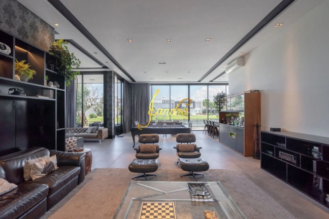 Imagem Casa de Condomínio com 6 Quartos à Venda, 511 m² em Centro - Xangri-la