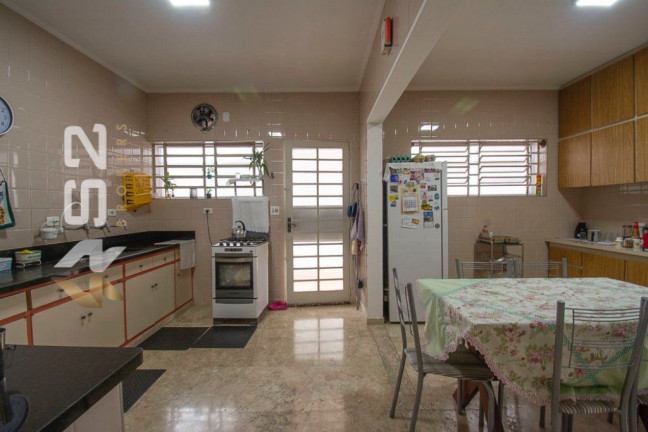 Imagem Casa com 4 Quartos à Venda, 250 m² em Vila Hamburguesa - São Paulo Imagem Casa com 4 Quartos à Venda, 250 m² em Vila Hamburguesa - São Paulo