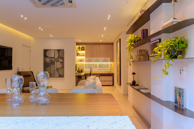 Imagem Apartamento com 2 Quartos à Venda, 96 m² em Marapé - Santos