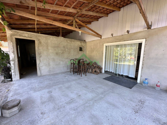 Imagem Casa com 3 Quartos à Venda, 360 m² em Pinheiros - Balneário Barra Do Sul