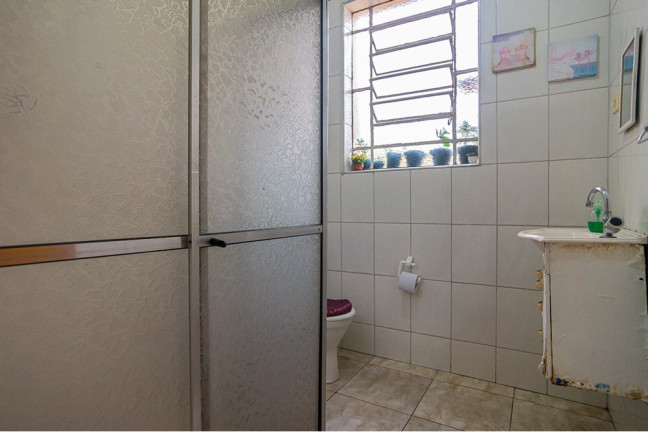 Imagem Casa com 4 Quartos à Venda, 250 m² em Cambuci - São Paulo Imagem Casa com 4 Quartos à Venda, 250 m² em Cambuci - São Paulo