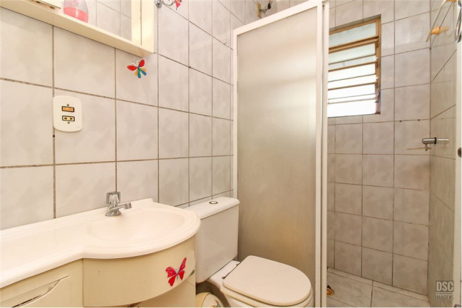 Imagem Casa com 2 Quartos à Venda,  em Vila Nova - Porto Alegre