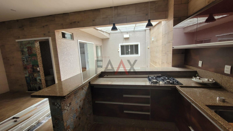 Imagem Casa com 1 Quarto à Venda, 300 m² em Alto Da Xv - Guarapuava Imagem Casa com 1 Quarto à Venda, 300 m² em Alto Da Xv - Guarapuava