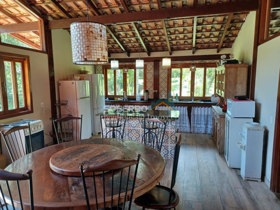 Imagem Imóvel com 6 Quartos à Venda, 9.950 m² em Albuquerque - Teresópolis Imagem Imóvel com 6 Quartos à Venda, 9.950 m² em Albuquerque - Teresópolis