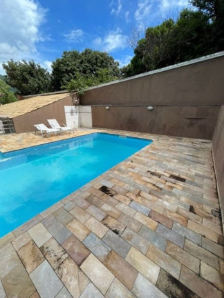 Imagem Casa com 4 Quartos à Venda, 323 m² em Vila Petrópolis - Atibaia
