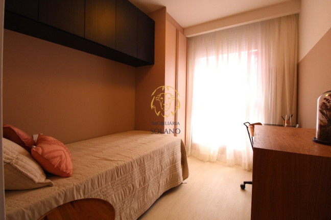 Imagem Apartamento com 3 Quartos à Venda, 188 m² em Centro - Curitiba Imagem Apartamento com 3 Quartos à Venda, 188 m² em Centro - Curitiba