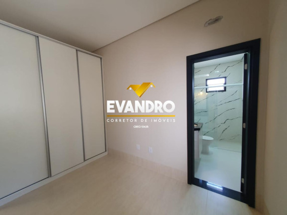Imagem Casa com 3 Quartos à Venda, 379 m² em Condomínio Belvedere - Cuiabá Imagem Casa com 3 Quartos à Venda, 379 m² em Condomínio Belvedere - Cuiabá