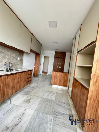 Imagem Apartamento com 4 Quartos à Venda, em Vitoria - Salvador Imagem Apartamento com 4 Quartos à Venda, em Vitoria - Salvador