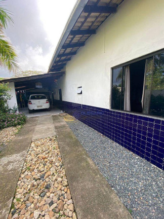 Imagem Casa com 4 Quartos à Venda, 170 m² em Armação - Penha Imagem Casa com 4 Quartos à Venda, 170 m² em Armação - Penha