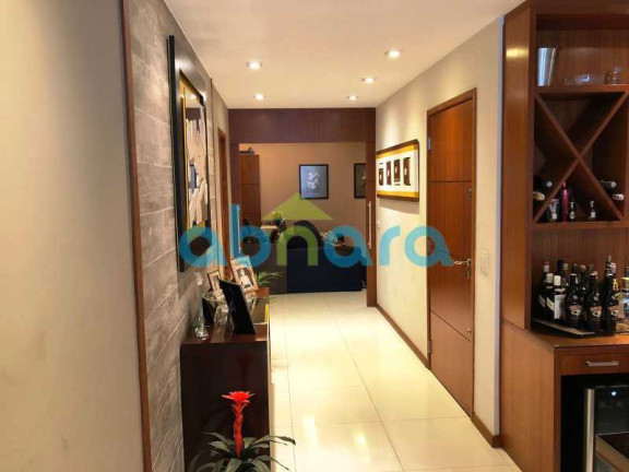 Imagem Apartamento com 3 Quartos à Venda, 150 m² em Copacabana - Rio De Janeiro Imagem Apartamento com 3 Quartos à Venda, 150 m² em Copacabana - Rio De Janeiro