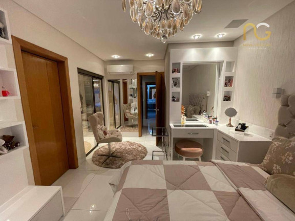 Imagem Apartamento com 3 Quartos à Venda, 250 m² em Canto Do Forte - Praia Grande Imagem Apartamento com 3 Quartos à Venda, 250 m² em Canto Do Forte - Praia Grande