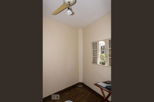 Imagem Imóvel com 2 Quartos para Alugar, 25 m² em Campo Grande - Rio De Janeiro