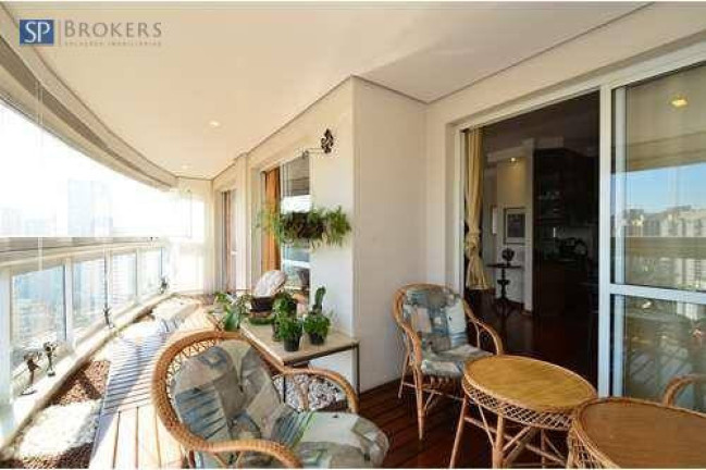 Imagem Apartamento com 3 Quartos à Venda, 173 m² em Vila Andrade - São Paulo Imagem Apartamento com 3 Quartos à Venda, 173 m² em Vila Andrade - São Paulo