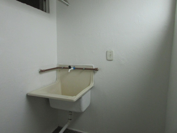 Imagem Imóvel com 3 Quartos à Venda,  em Jardim Sabará - Porto Alegre