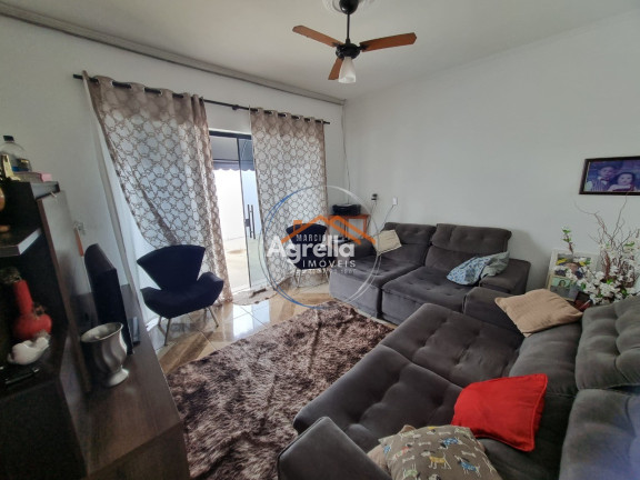 Imagem Casa com 3 Quartos à Venda, 227 m² em Jardim Almira - Mogi Guaçu Imagem Casa com 3 Quartos à Venda, 227 m² em Jardim Almira - Mogi Guaçu
