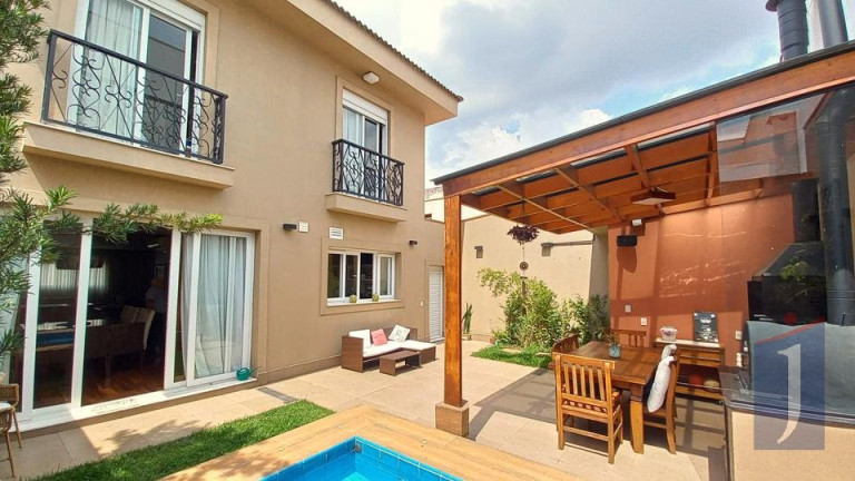 Imagem Casa com 3 Quartos à Venda, 319 m² em Jardim Da Gloria - São Paulo Imagem Casa com 3 Quartos à Venda, 319 m² em Jardim Da Gloria - São Paulo