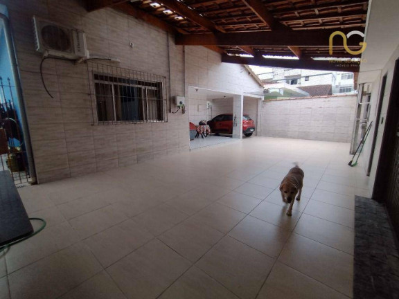 Imagem Casa com 4 Quartos à Venda, 220 m² em Tupi - Praia Grande