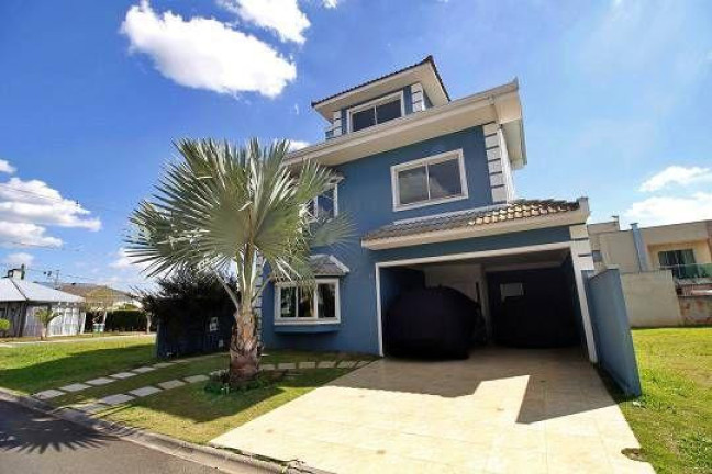 Casa com 5 Quartos à Venda, 290 m² em Pinheirinho - Curitiba