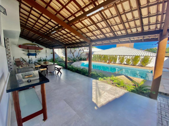 Imagem Casa com 6 Quartos à Venda, 317 m² em Vilas Do Atlântico - Lauro De Freitas Imagem Casa com 6 Quartos à Venda, 317 m² em Vilas Do Atlântico - Lauro De Freitas