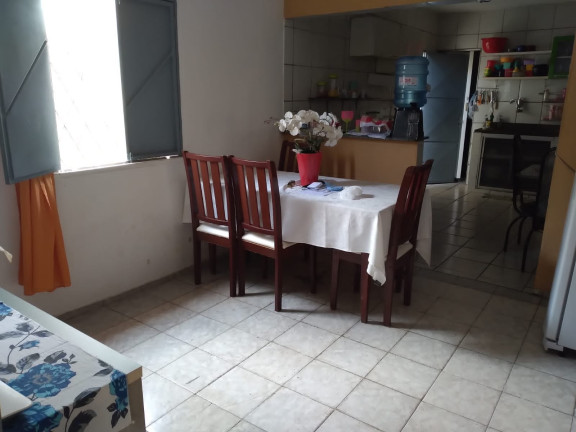 Imagem Casa com 3 Quartos à Venda, 330 m² em Comprida - Teresina