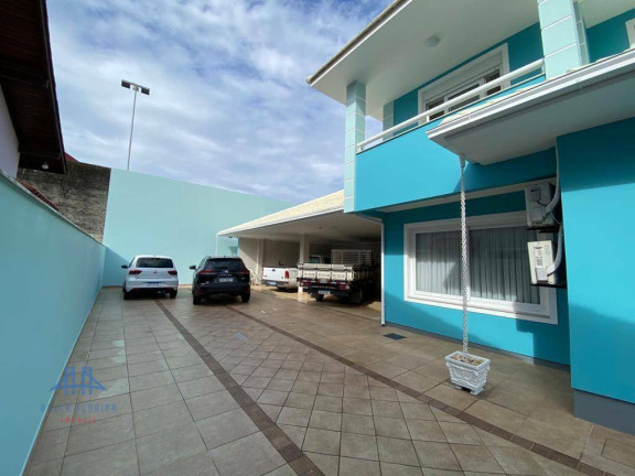 Imagem Casa com 4 Quartos à Venda, 320 m² em Picadas Do Sul - São José