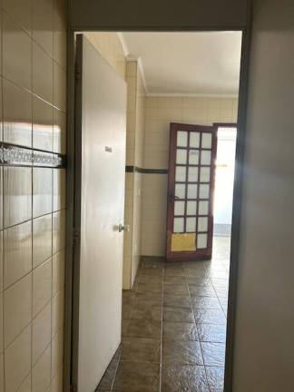 Imagem Casa com 6 Quartos para Alugar, 369 m² em Centro - Carapicuíba Imagem Casa com 6 Quartos para Alugar, 369 m² em Centro - Carapicuíba