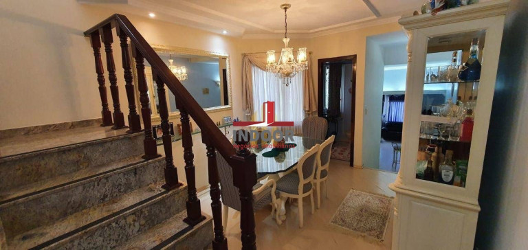 Imagem Casa com 4 Quartos à Venda, 205 m² em Vila Pedra Branca - São Paulo Imagem Casa com 4 Quartos à Venda, 205 m² em Vila Pedra Branca - São Paulo