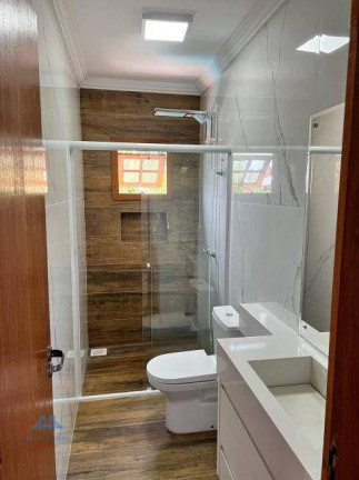 Imagem Casa com 4 Quartos à Venda, 247 m² em Carianos - Florianópolis